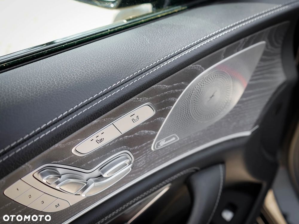Mercedes-Benz CLS - 12