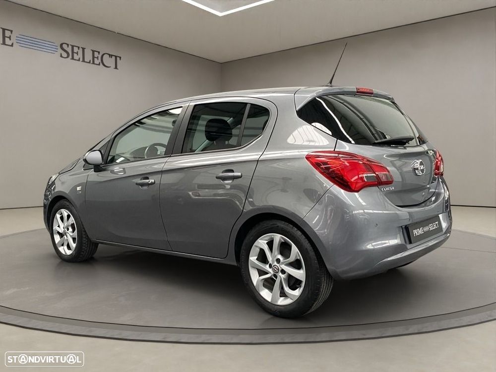 Opel Corsa 1.2 120 Anos - 3