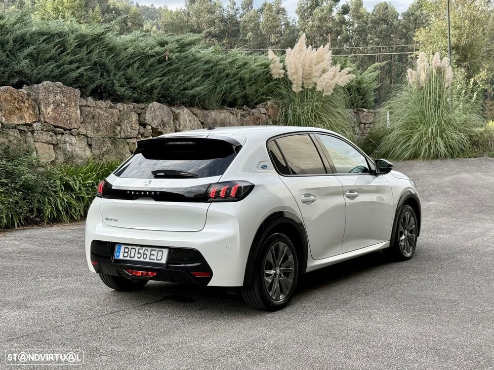Peugeot e-208 50 kWh Active Pack - 3