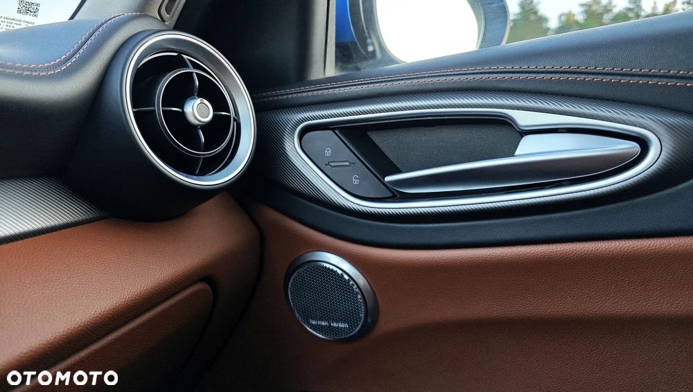 Alfa Romeo Giulia 2.0 Turbo Veloce Q4 - 23