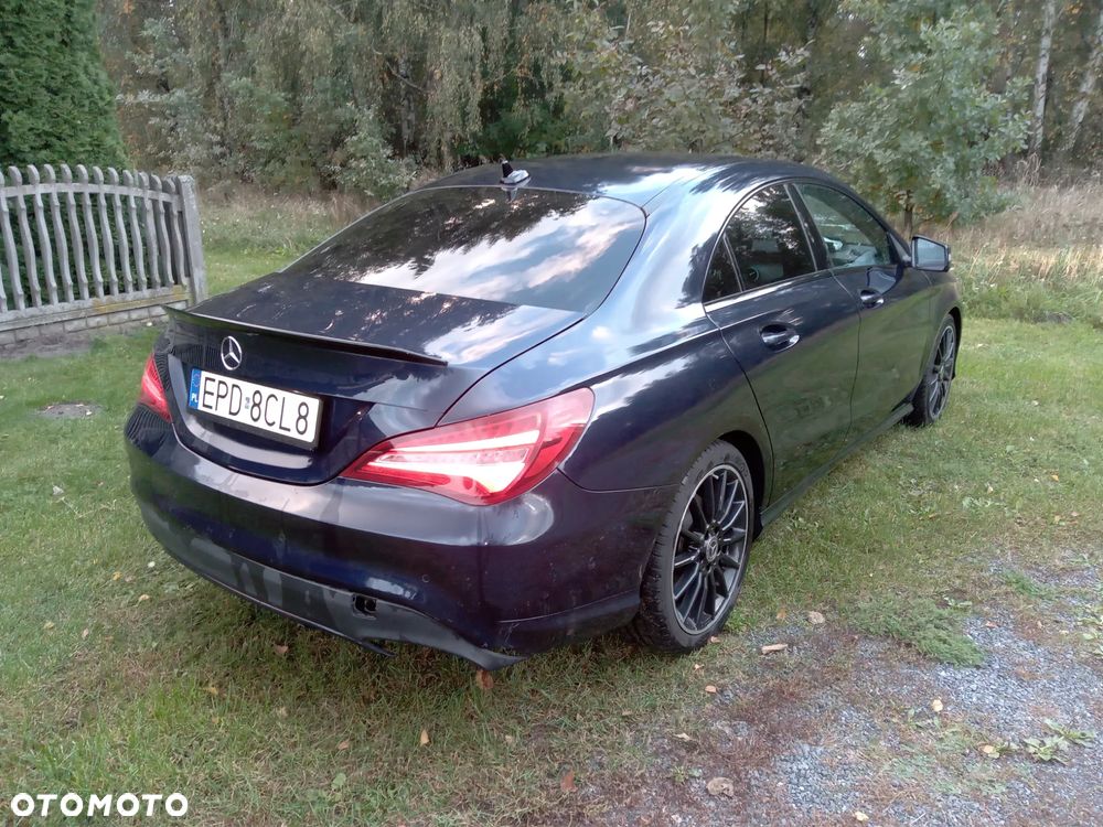 Mercedes-Benz CLA 200 7G-DCT Urban - 7