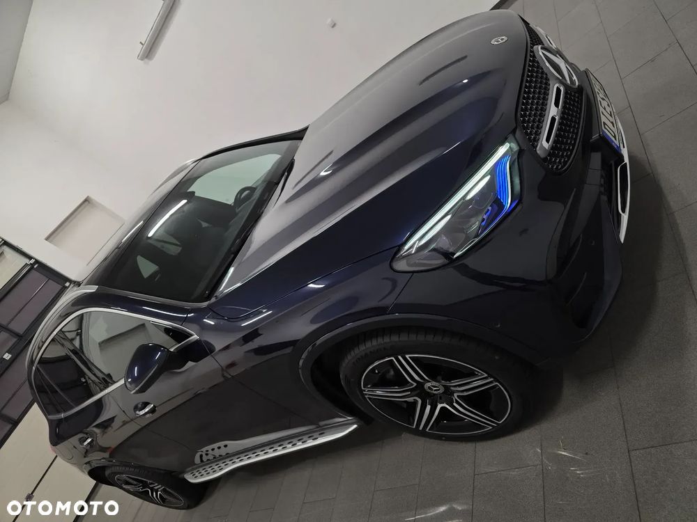 Mercedes-Benz GLC 220 d 4Matic 9G-TRONIC Edition AMG Line - 34