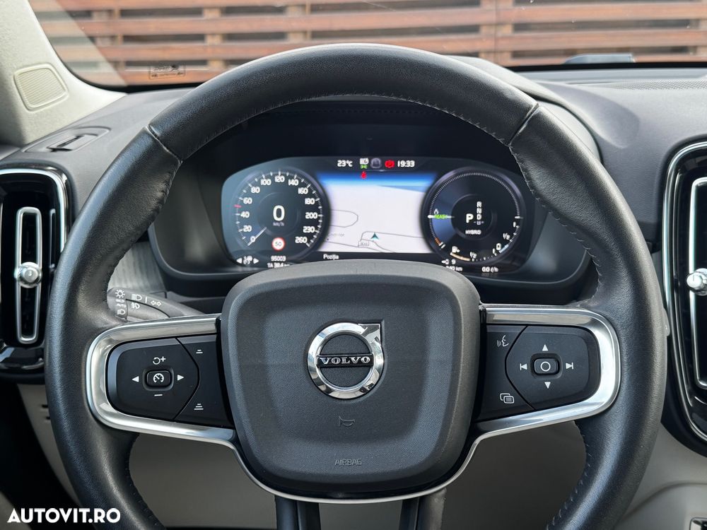 Volvo XC 40 T5 Recharge DKG Inscription - 28