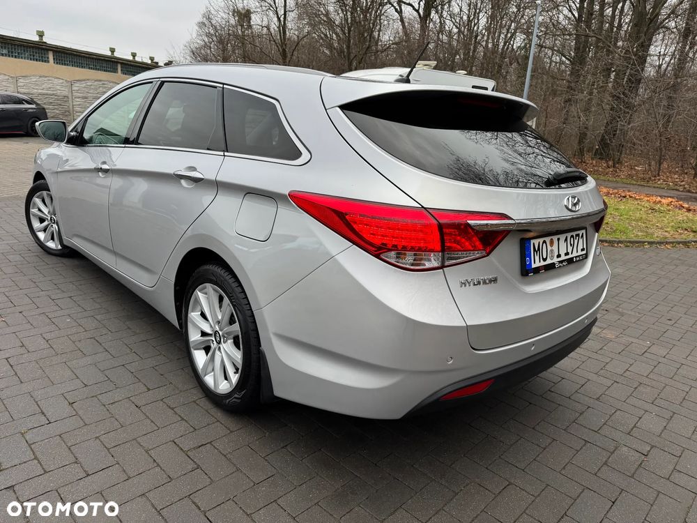 Hyundai i40 i40cw 1.6 Fifa World Cup Edition - 11
