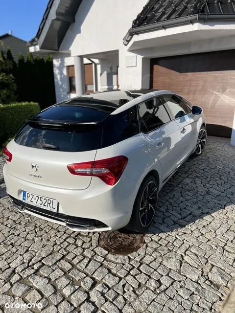 Citroën DS5 2.0 BlueHDi SportChic - 2