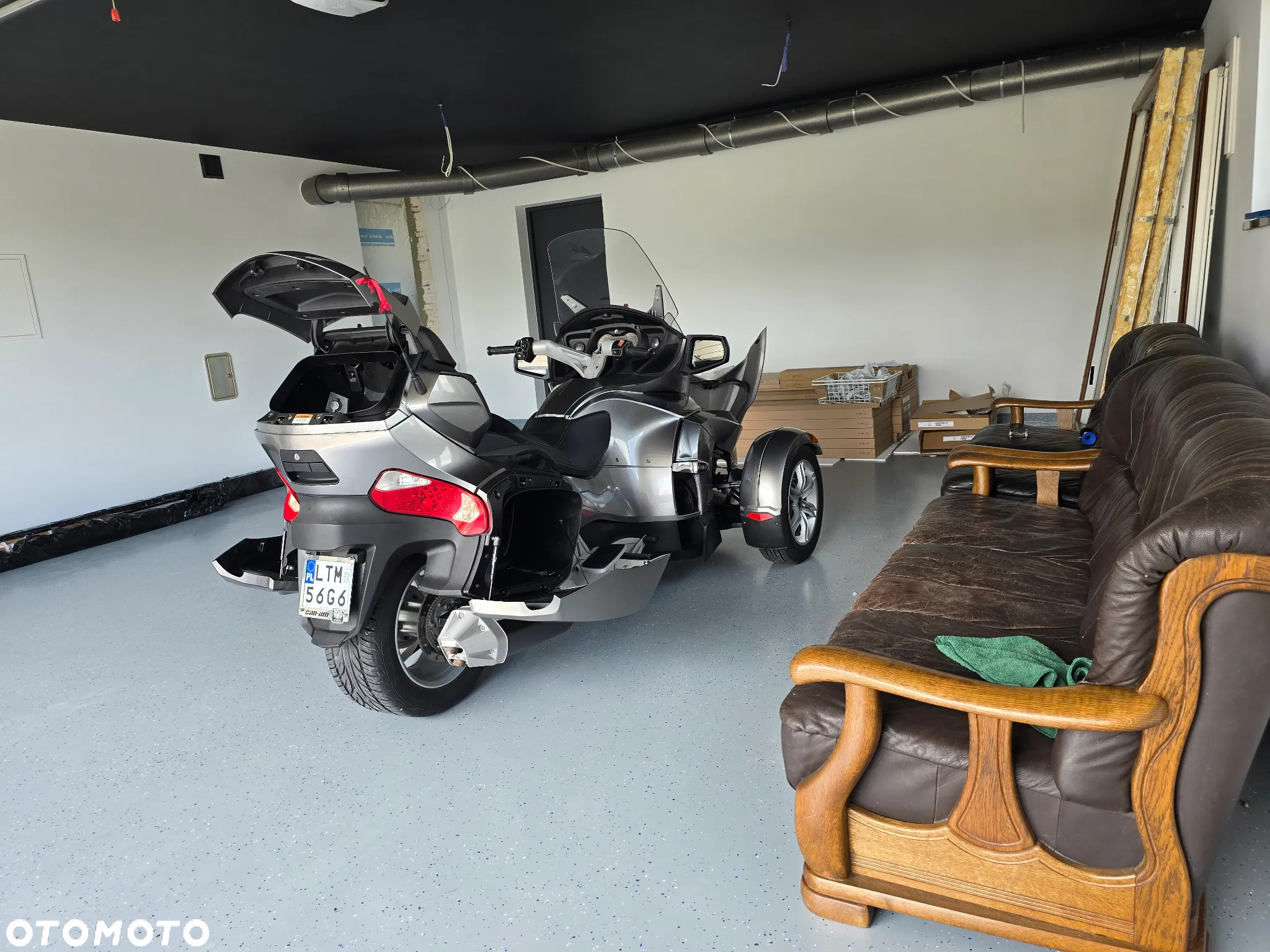 Can-Am Spyder - 19