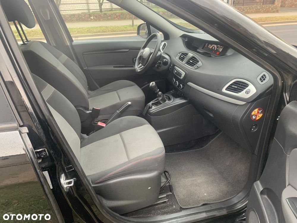 Renault Scenic dCi 110 FAP Dynamique - 25