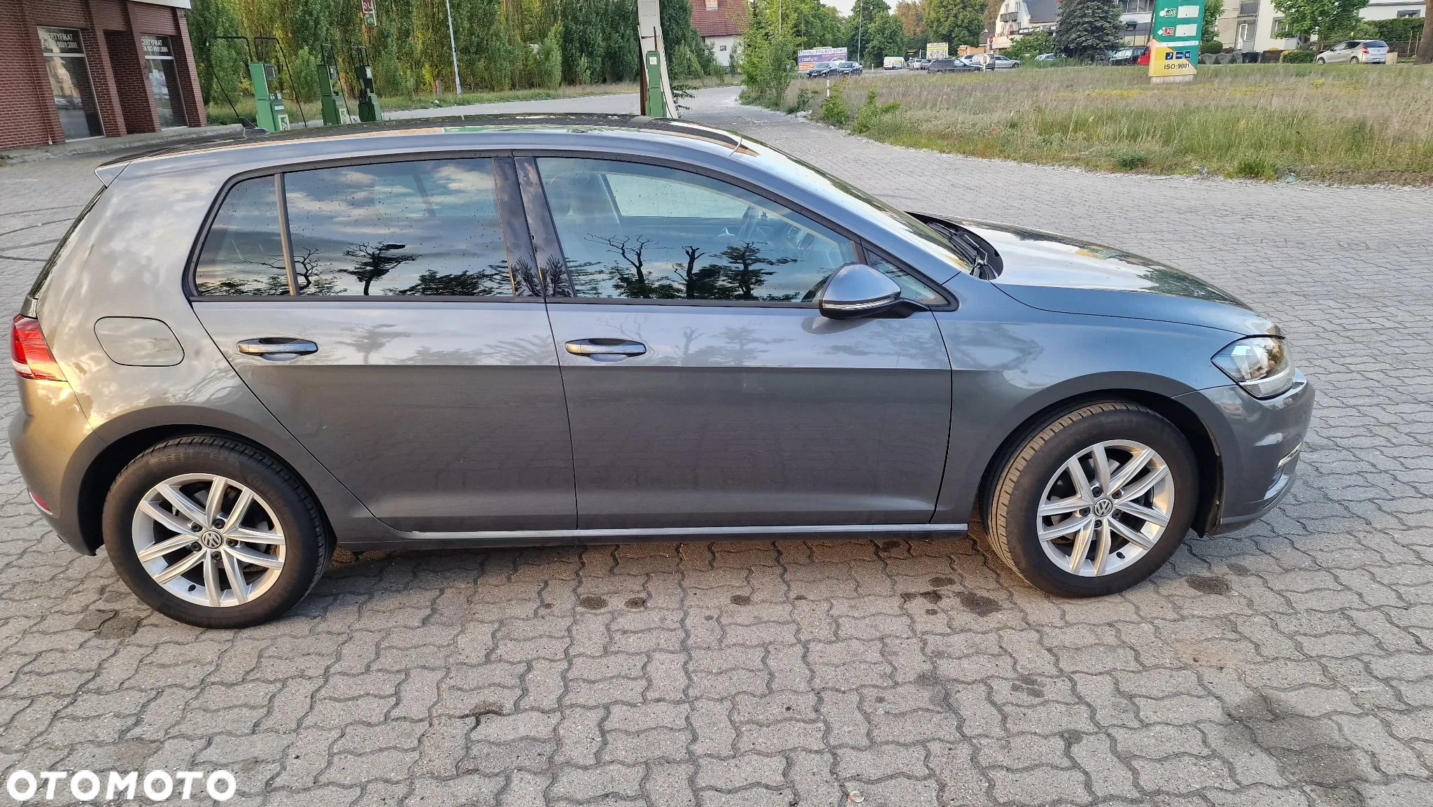 Volkswagen Golf 1.0 TSI BlueMotion Comfortline - 3