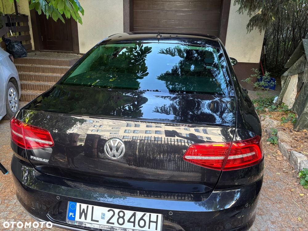 Volkswagen Passat - 5