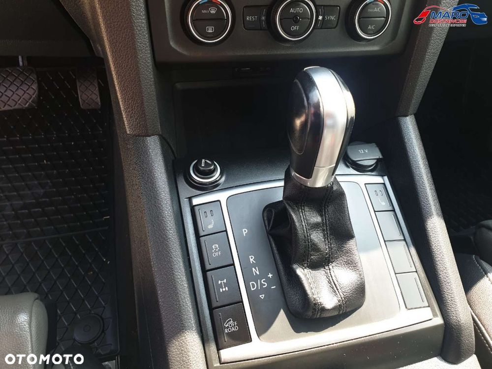 Volkswagen Amarok - 21
