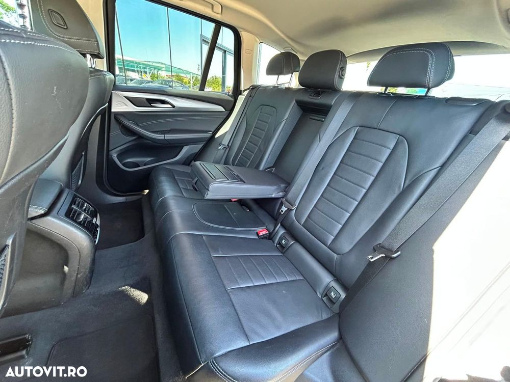BMW X3 2021 — imagine 17