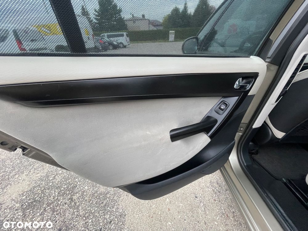 Citroën C4 Picasso - 15