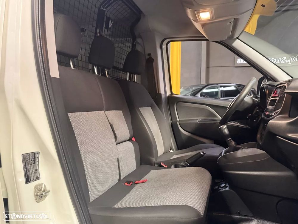 Fiat doblo doblo cargo 1.3 mj easy 3l - 21