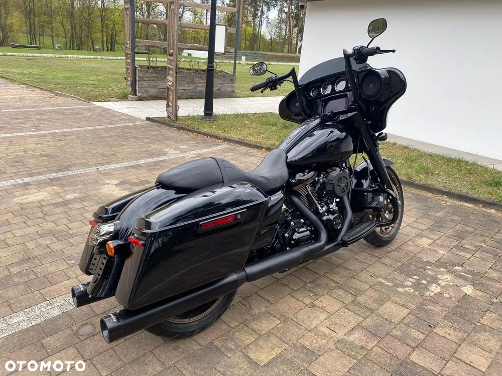 Harley-Davidson Touring Street Glide - 9