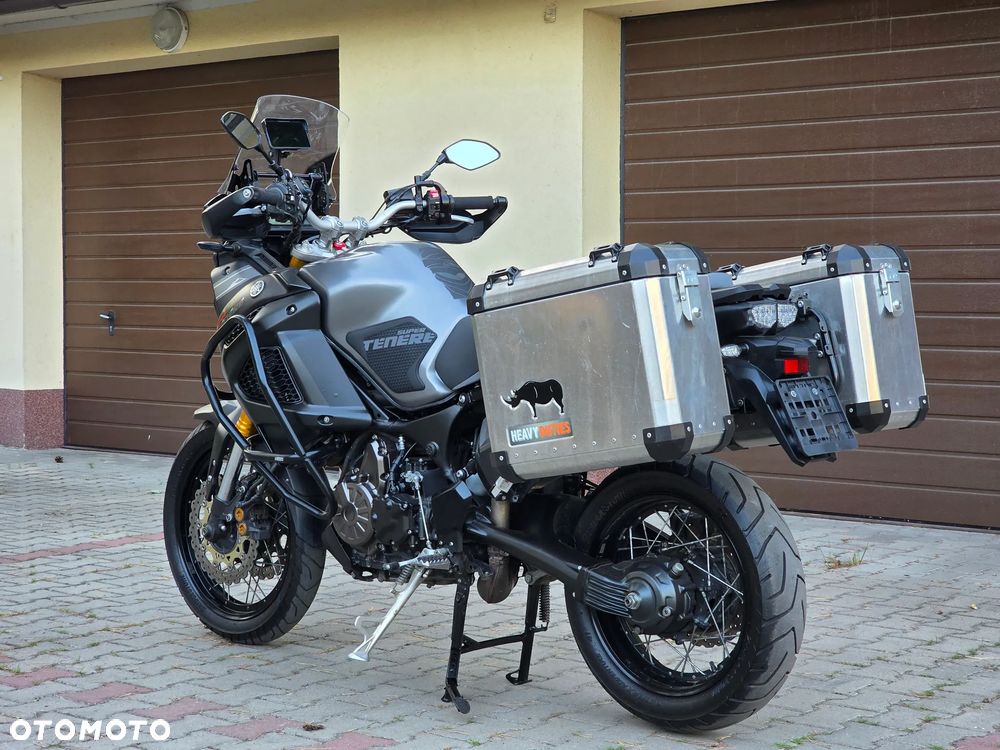 Yamaha Super Tenere - 3