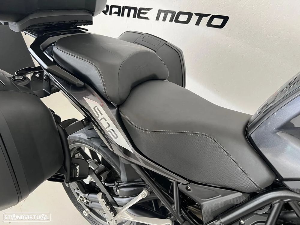 Benelli TRK 502 - 13