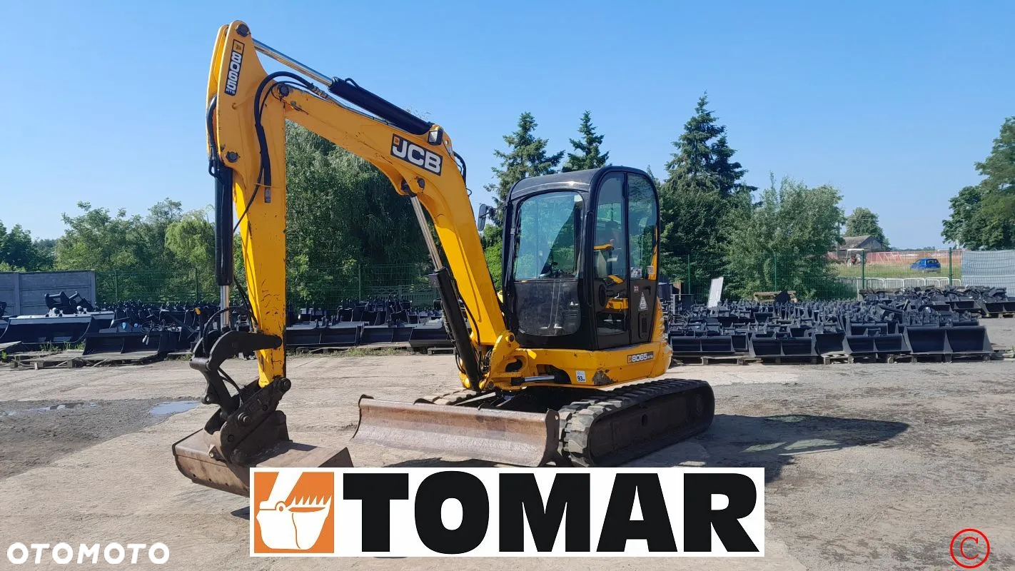 JCB 8065 - 4