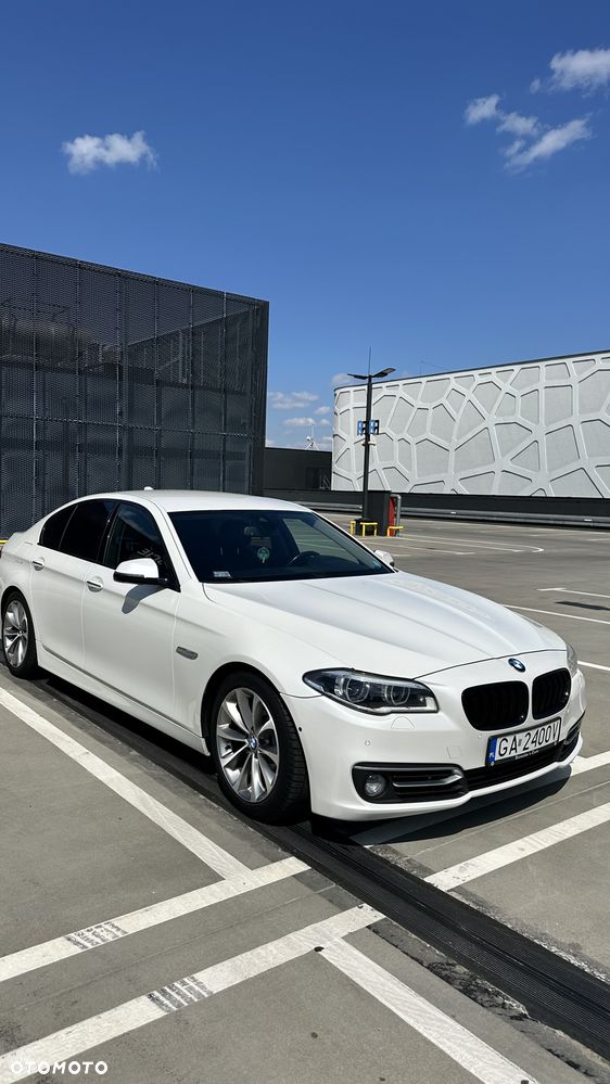 BMW Seria 5 520d Luxury Line - 16
