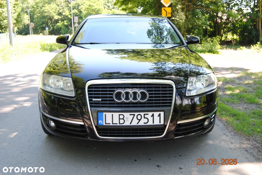 Audi A6 Limousine 2.4 - 12
