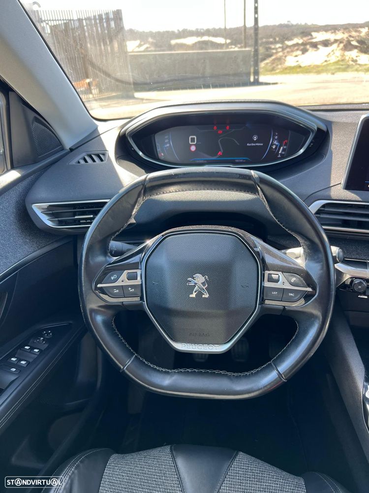 Peugeot 3008 1.5 BlueHDi Allure - 8