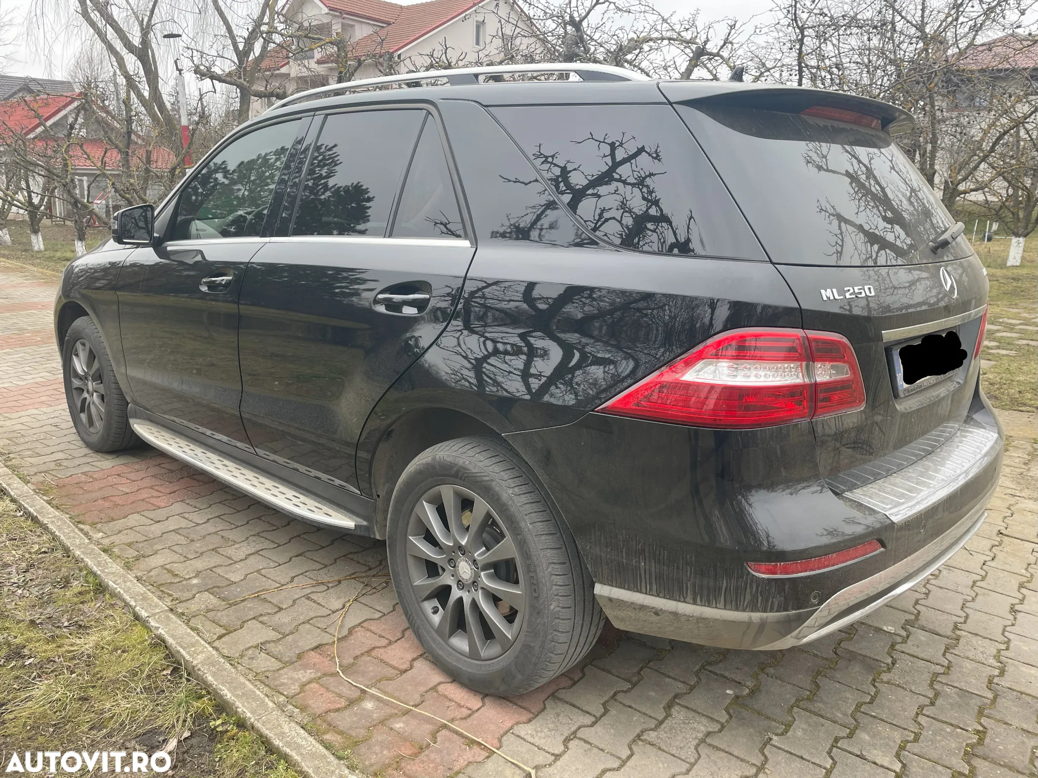 Mercedes-Benz ML 250 BlueTec 4MATIC Aut - 6