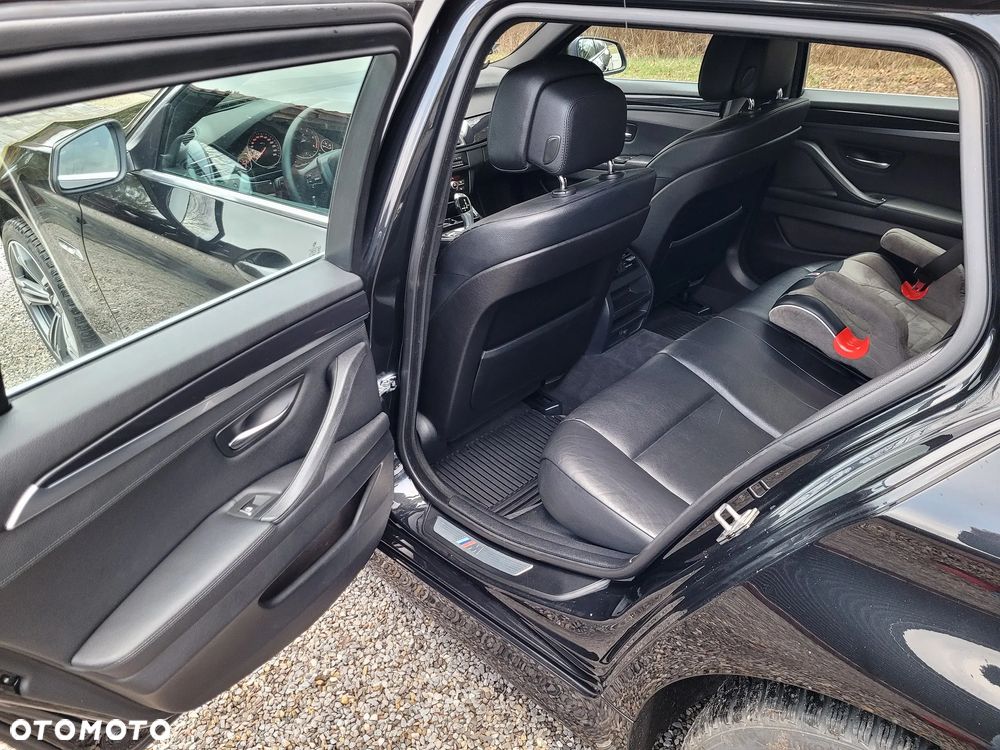BMW Seria 5 - 12