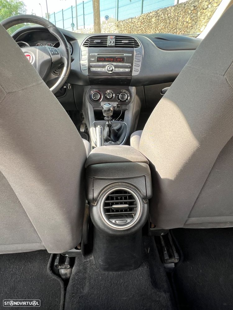 Fiat Bravo 1.4 16V Dynamic - 29