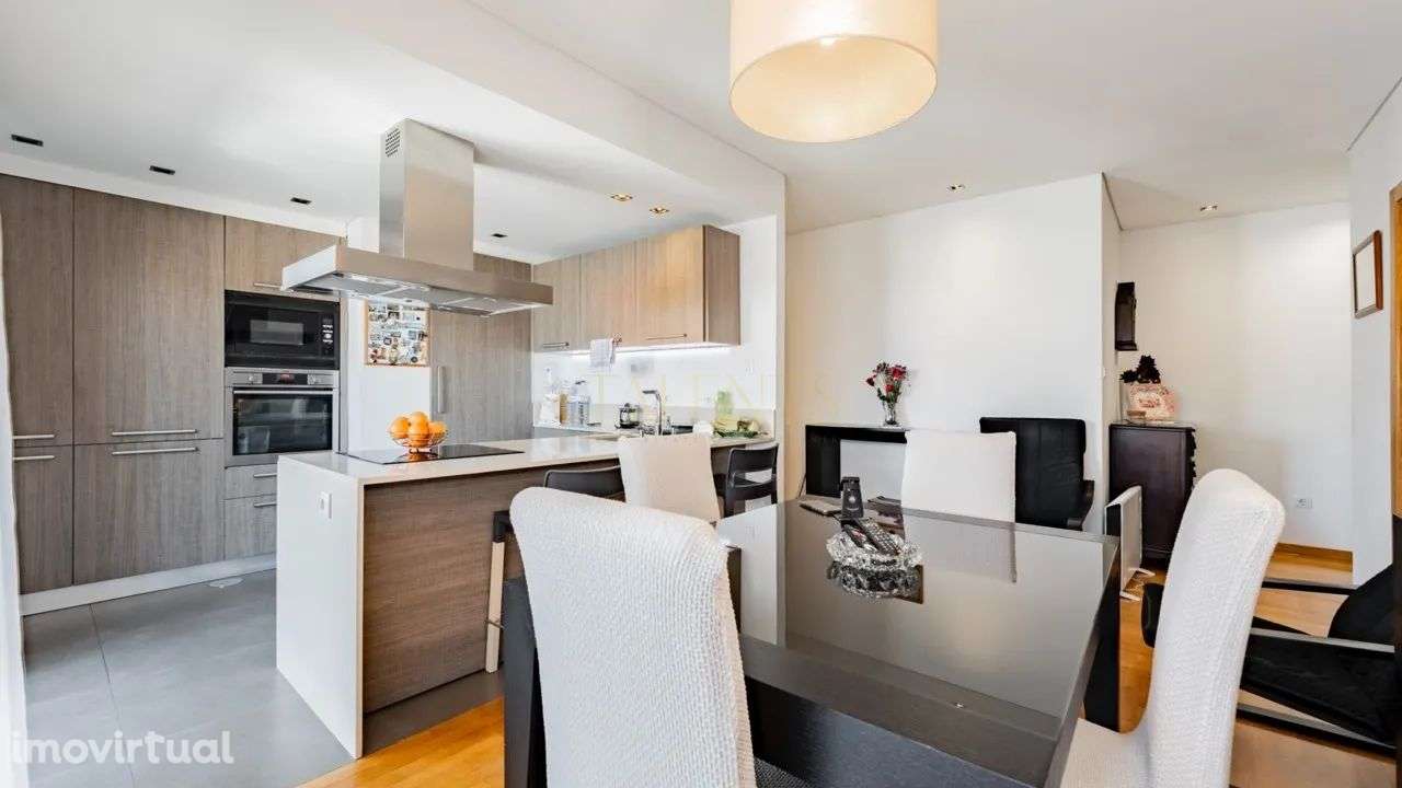 Apartamento T3 em Penafiel (2 Frações: T2+T1) - Grande imagem: 2/29