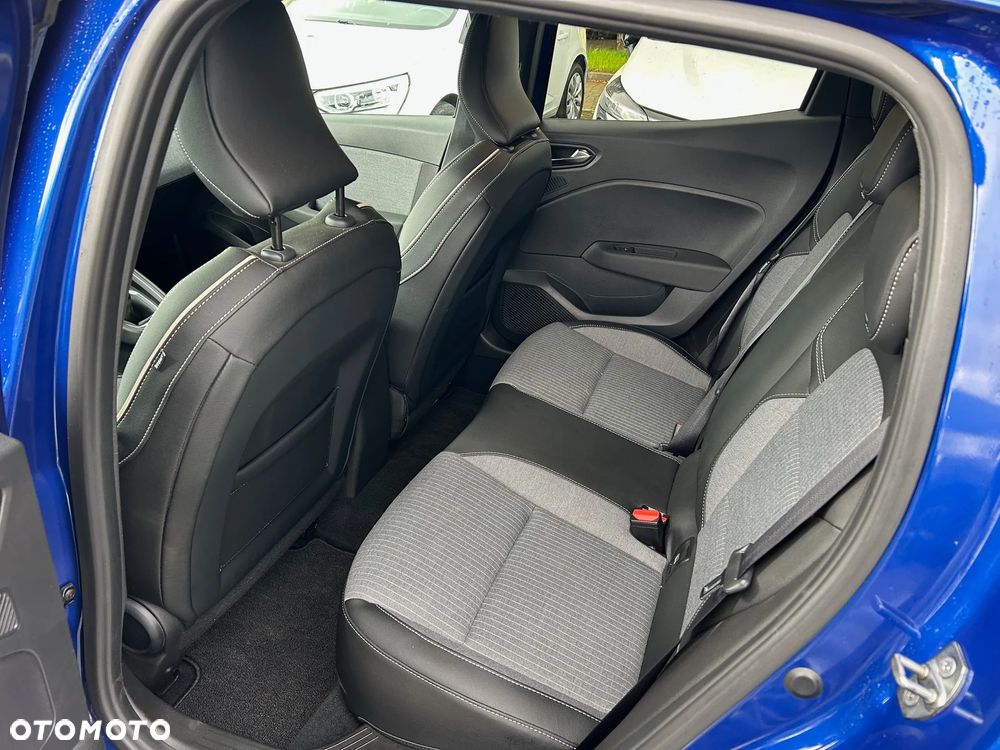 Renault Clio 1.0 TCe Techno - 17