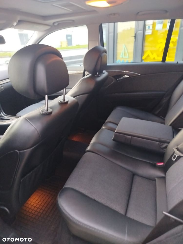 Mercedes-Benz Klasa E 200 Kompressor Automatik Avantgarde - 17