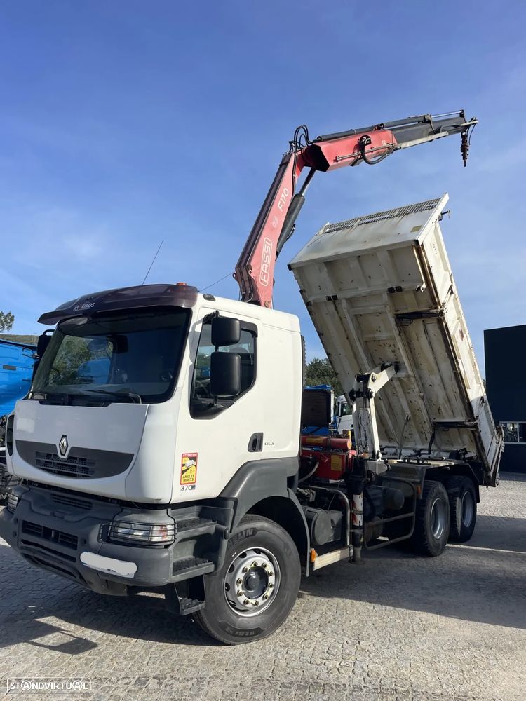 Renault Kerax 370 Dxi - 6x4 - Basculante C/ Grua - 3