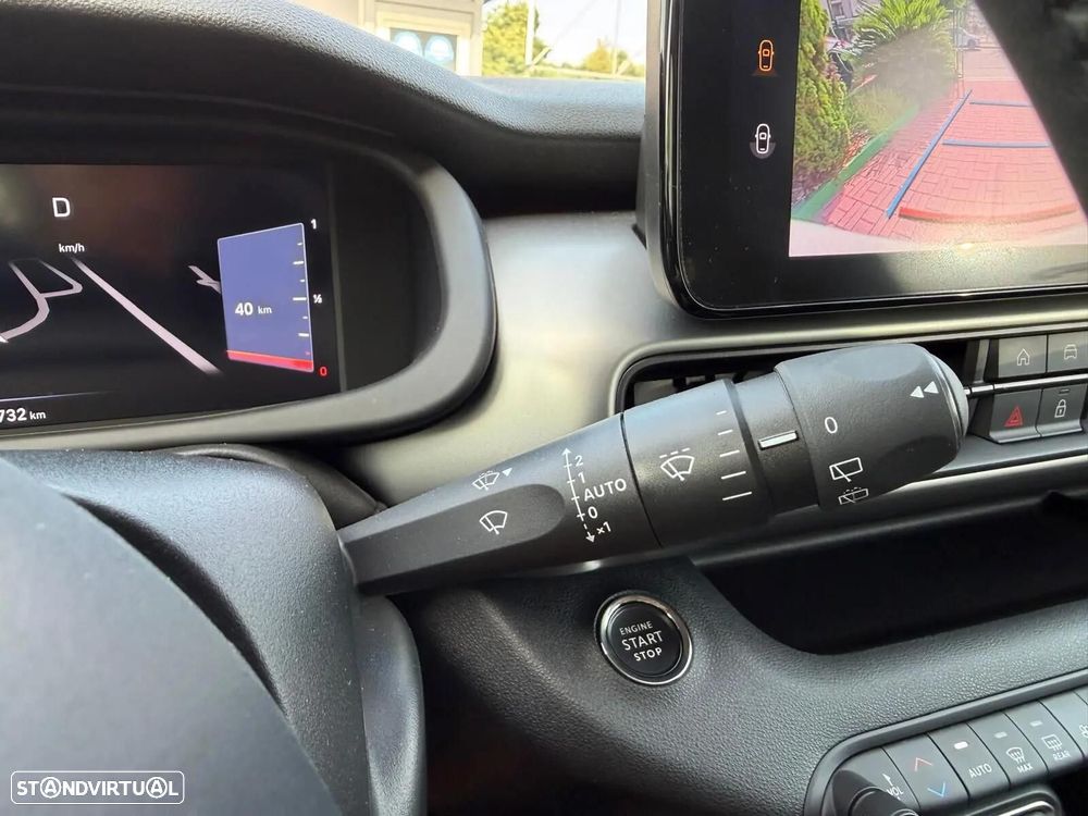 Jeep Avenger 1.2 e-Hybrid Altitude DCT - 38