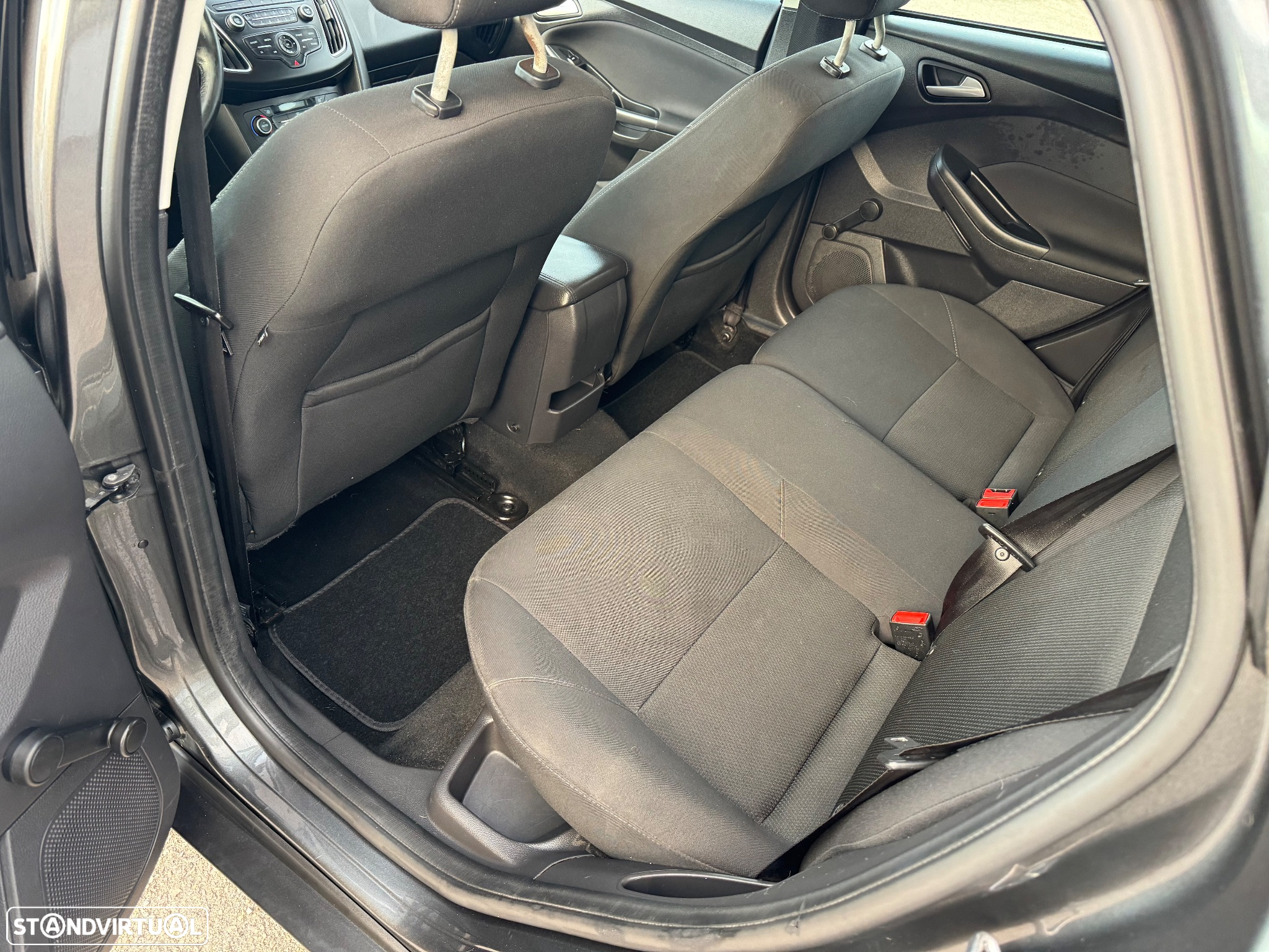 Ford Focus 1.5 TDCi Trend+ - 11