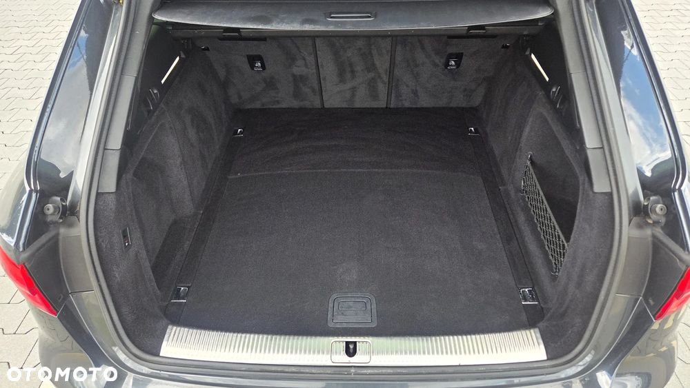 Audi A4 Avant 2.0 TFSI ultra S tronic sport - 28
