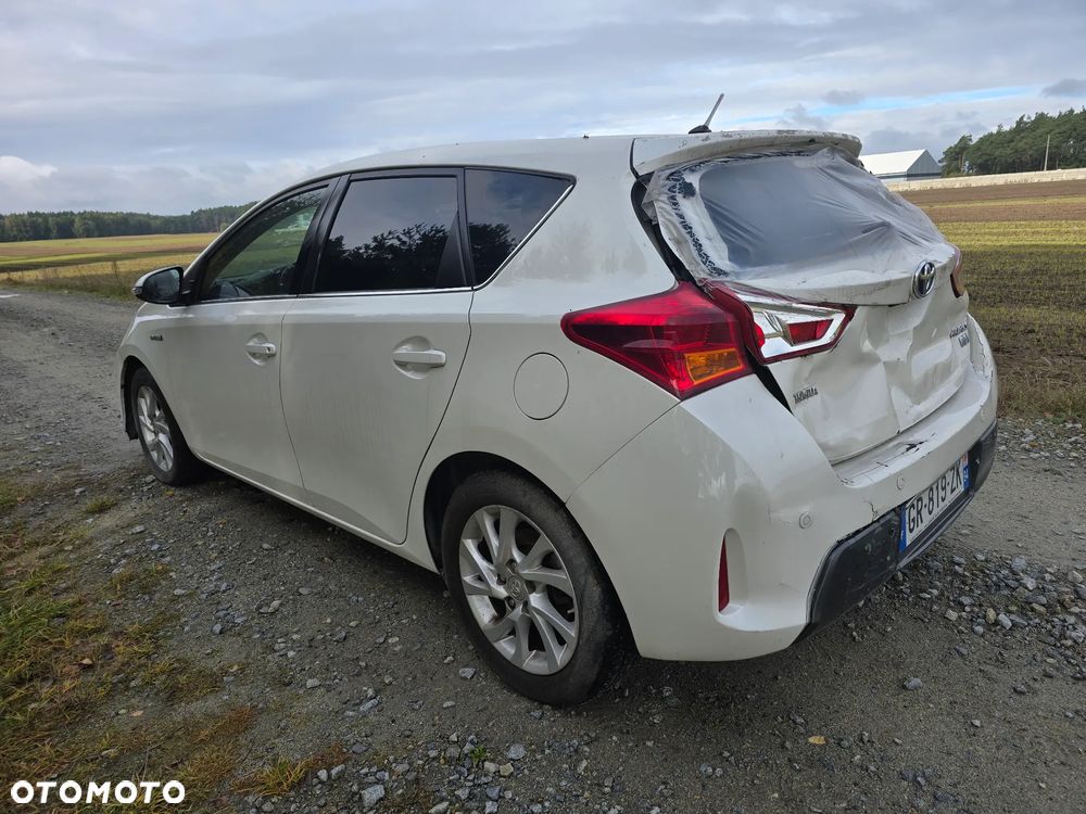 Toyota Auris 1.8 VVT-i Hybrid Automatik START Edition - 2