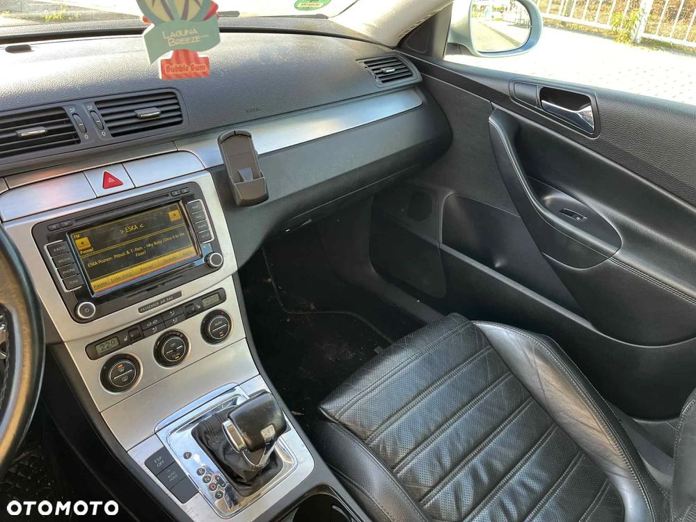 Volkswagen Passat 2.0 TDI Comfortline DSG - 18