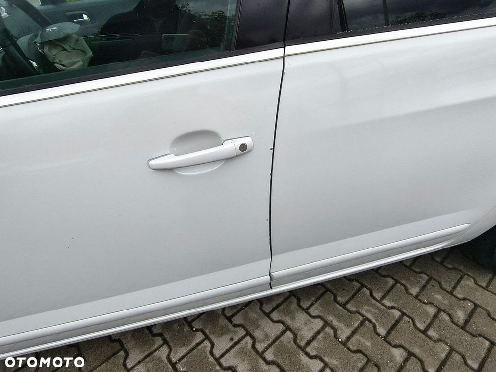 Peugeot 5008 - 16