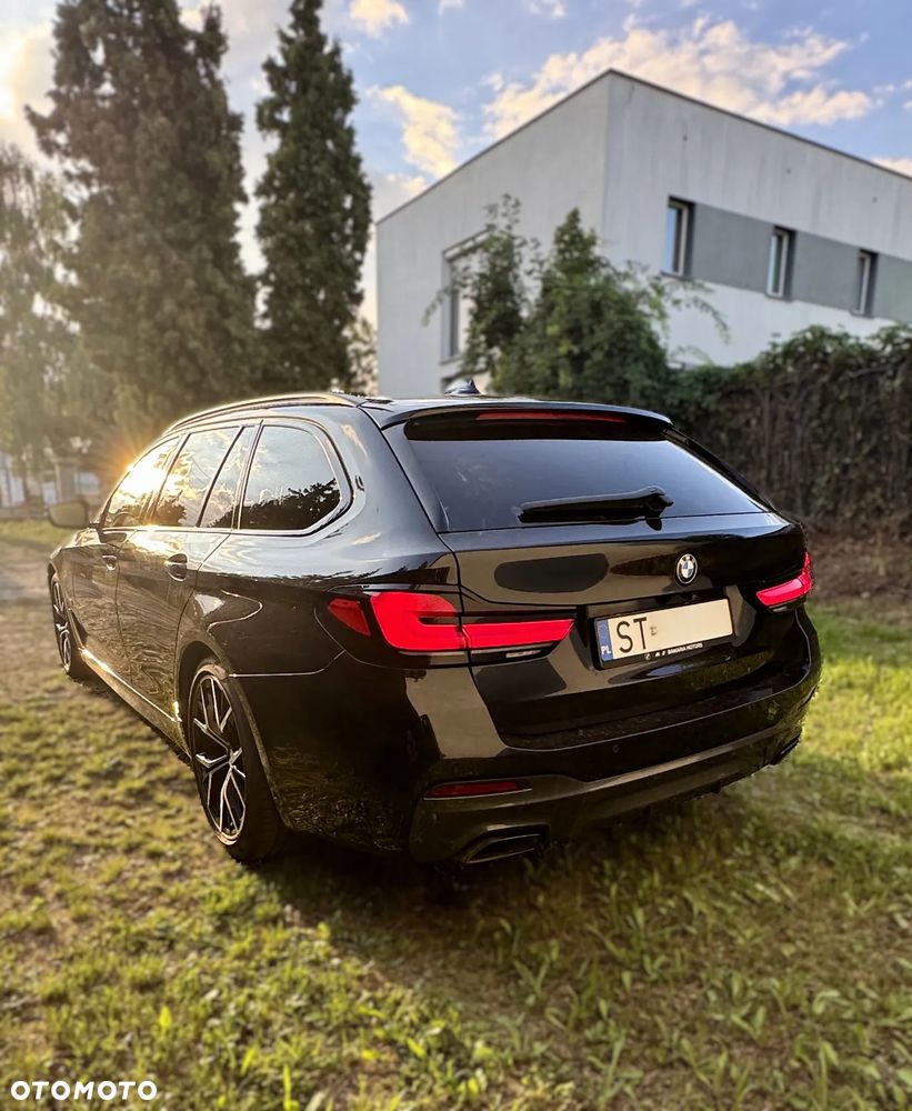 BMW Seria 5 520d M Sport - 3