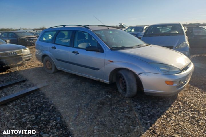 Rampa injectoare R9144Z020B Ford Focus 1 [1998 - 2004] wagon 5-usi 1. - 8