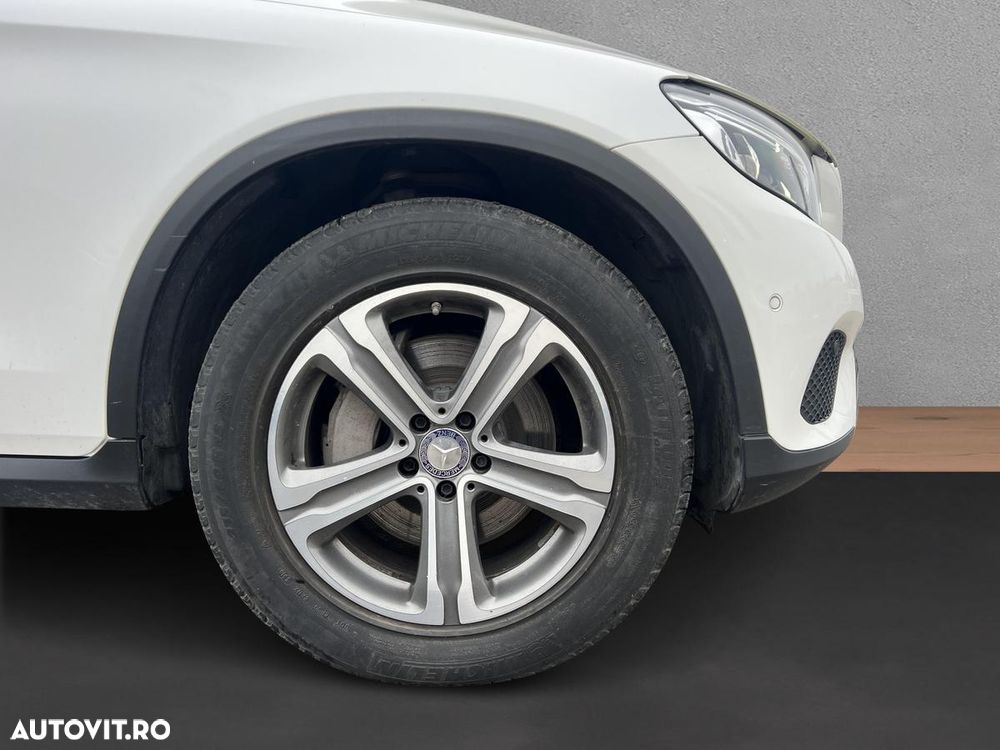 Mercedes-Benz GLC - 15