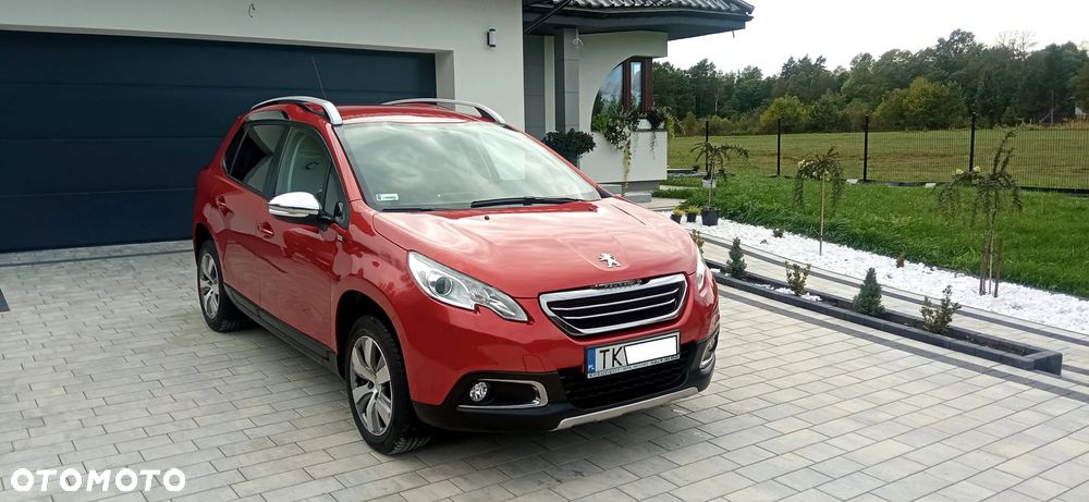 Peugeot 2008 1.2 Pure Tech Style S&S - 8