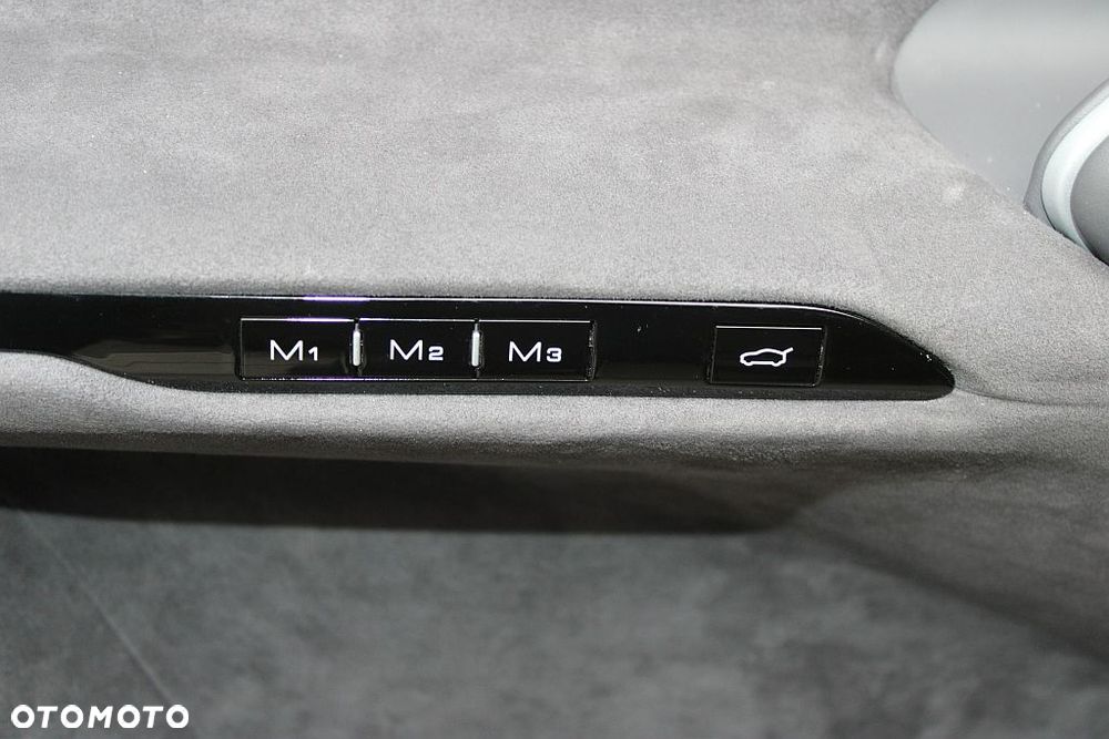 Ferrari Purosangue - 32