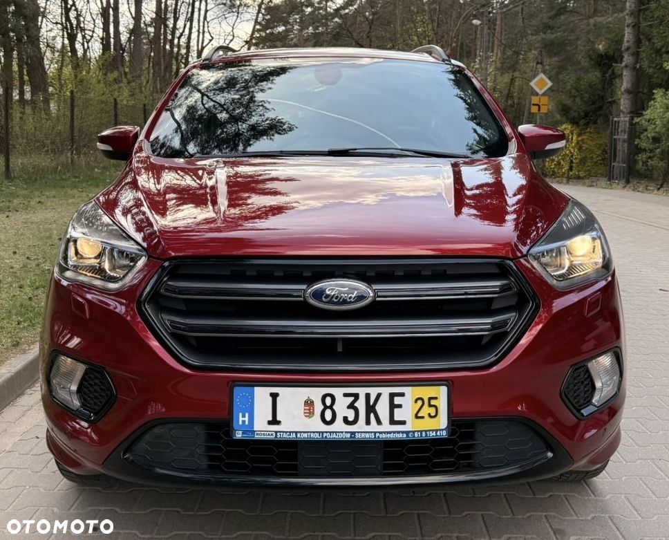 Ford Kuga 1.5 EcoBoost ST-LINE - 3