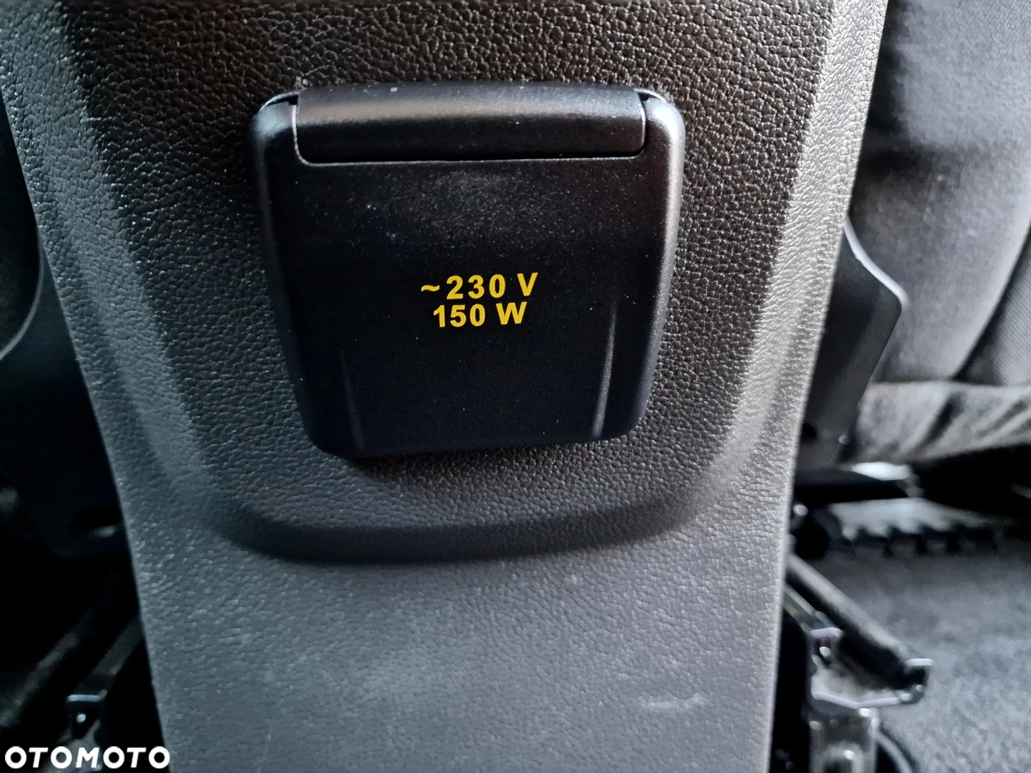 Ford Grand C-MAX 2.0 TDCi Start-Stopp-System Titanium - 32