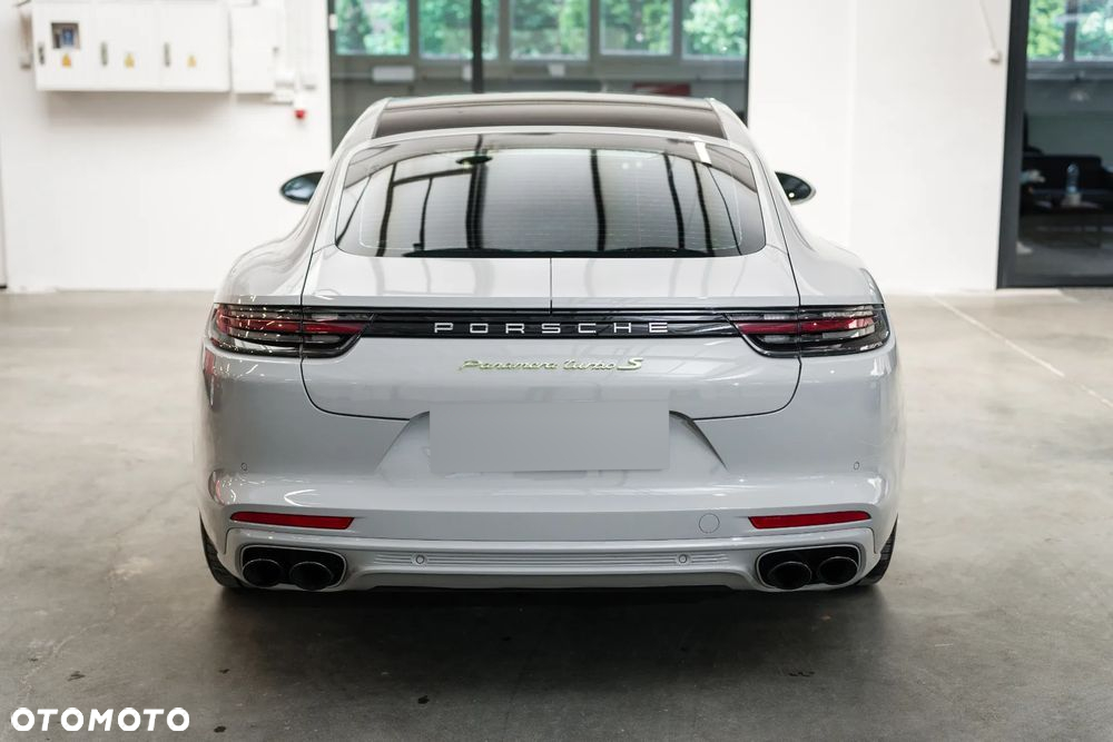 Porsche Panamera Turbo S e-Hybrid - 19