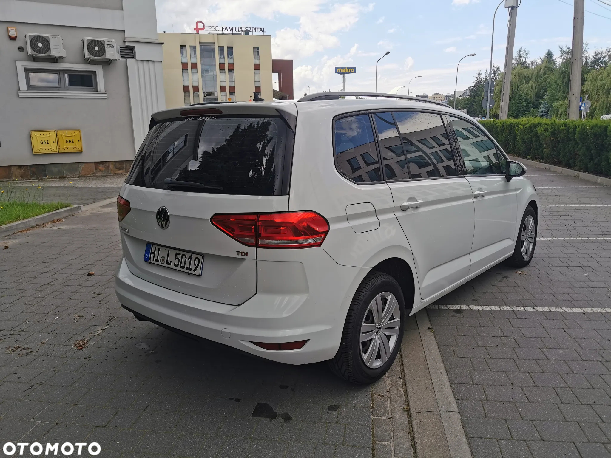 Volkswagen Touran 1.6 TDI SCR (BlueMotion Technology) DSG Comfortline - 4