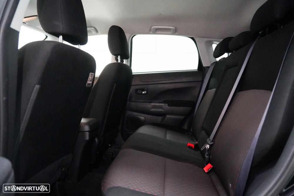 Mitsubishi ASX 1.6 DI-D Intense Black Edition - 8