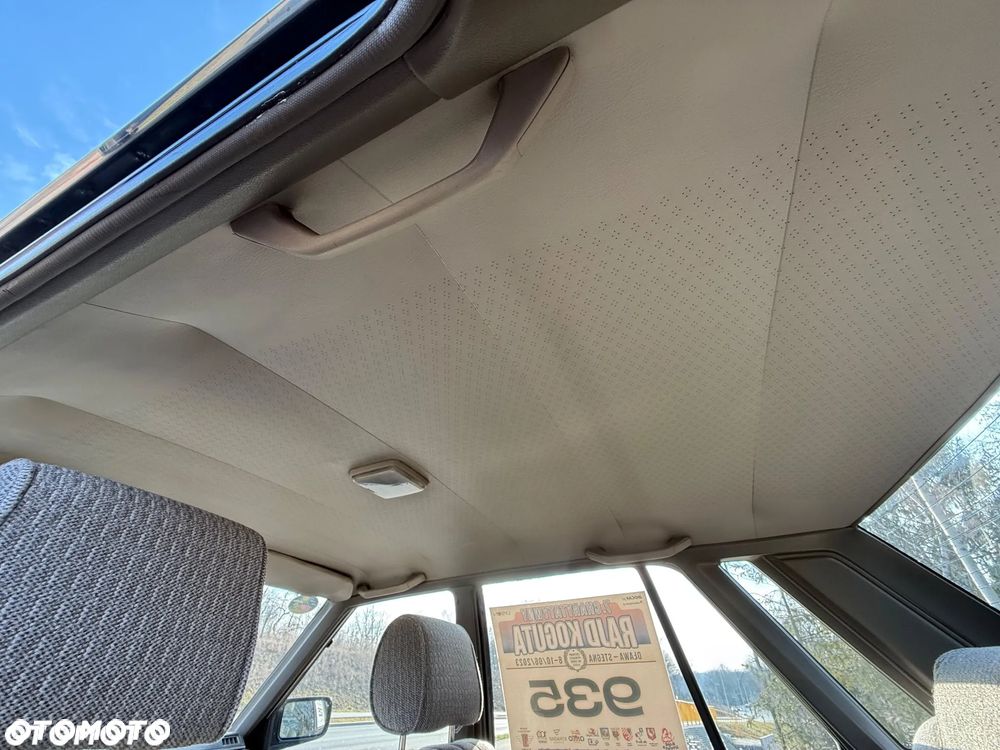 Nissan Laurel 2.8 GL D - 22