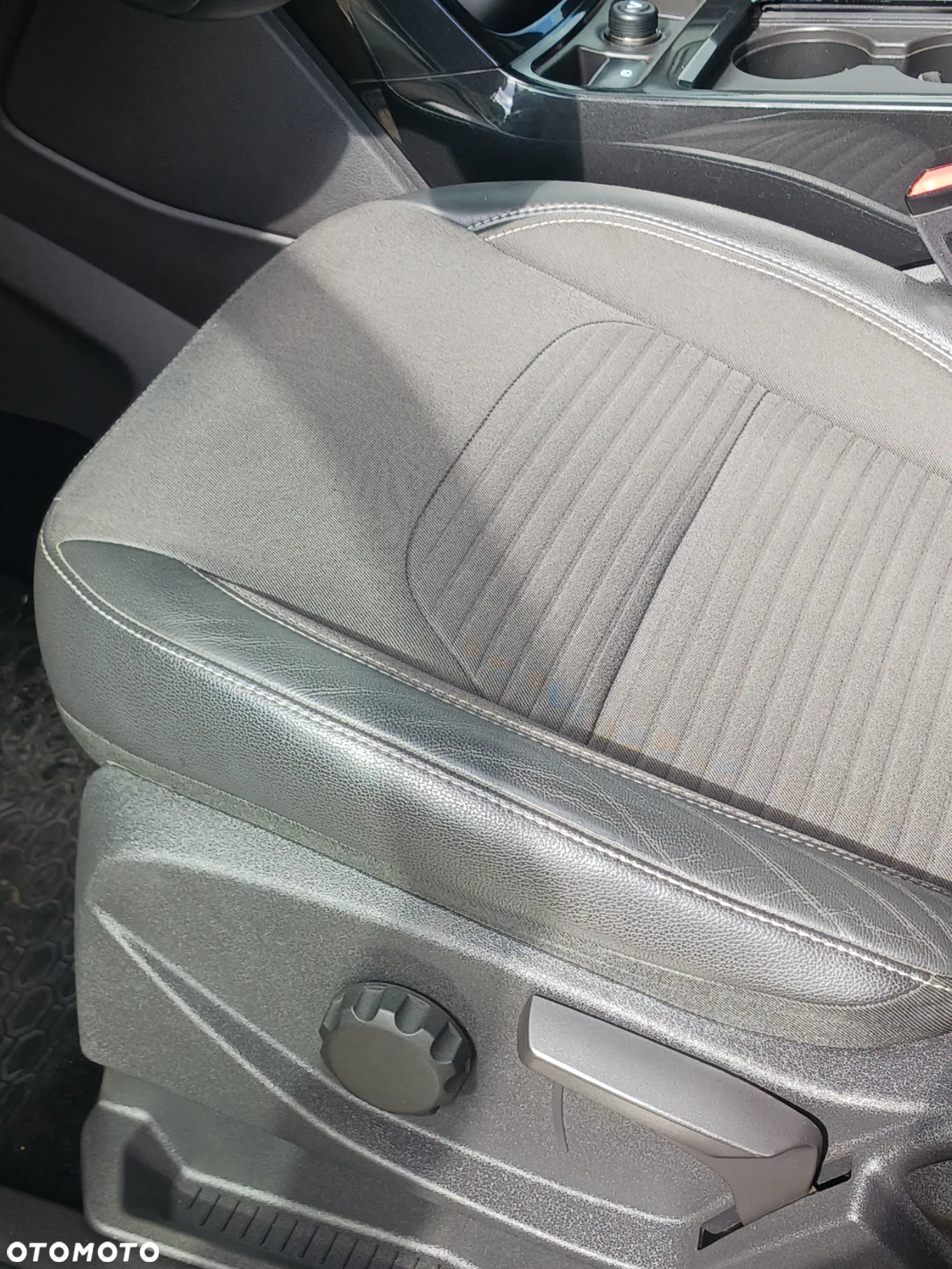 Ford Kuga 2.0 TDCi 4WD Titanium - 14