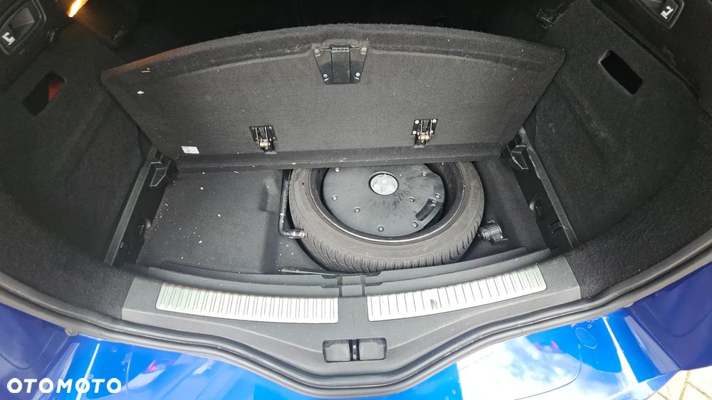 Renault Megane 1.6 TCe GT EDC - 33
